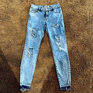 Refuge size 0 in good condition!